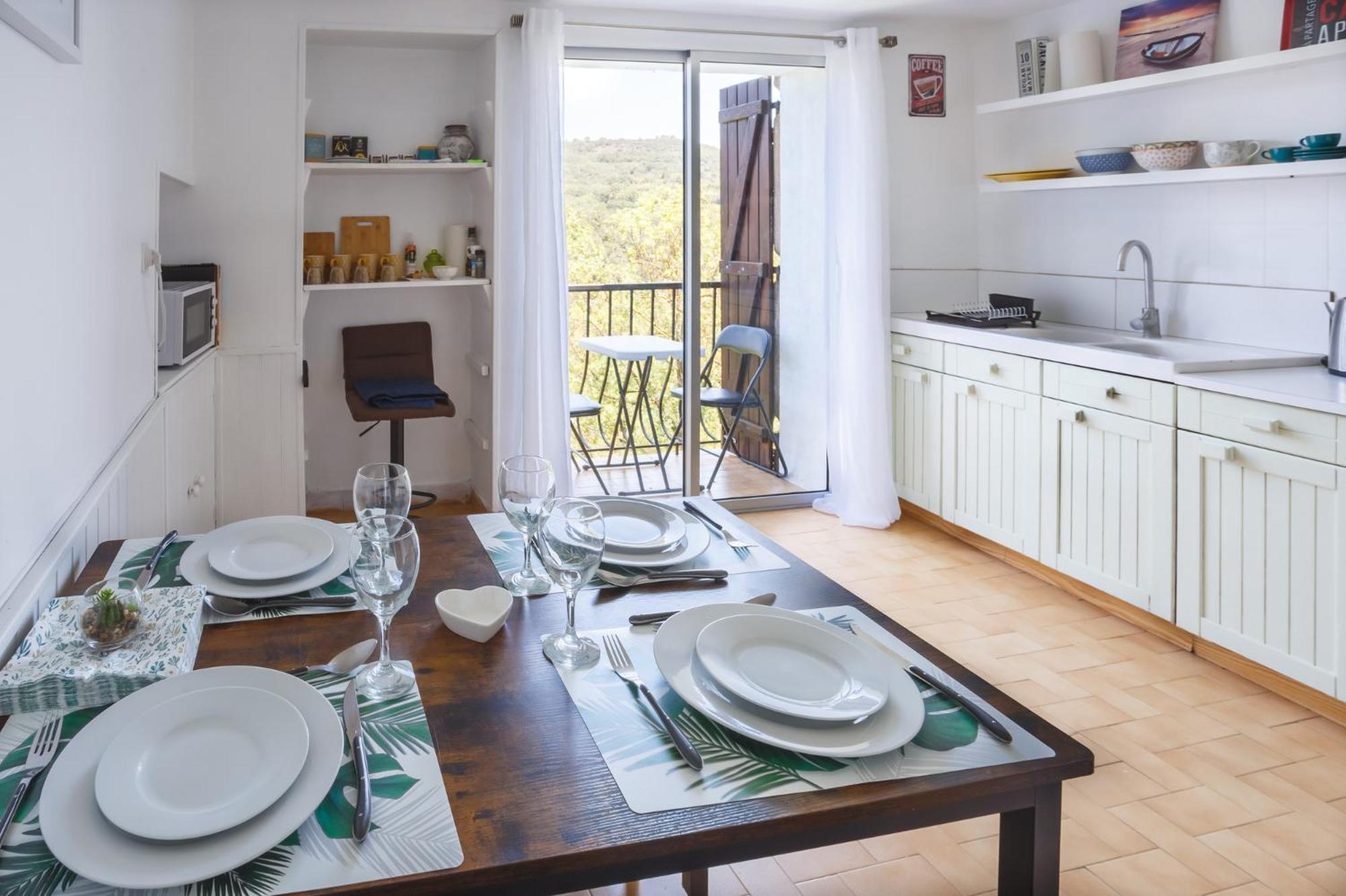 Cosy Apartment In Ancient Gabian With River And Vineyard Views Zewnętrze zdjęcie